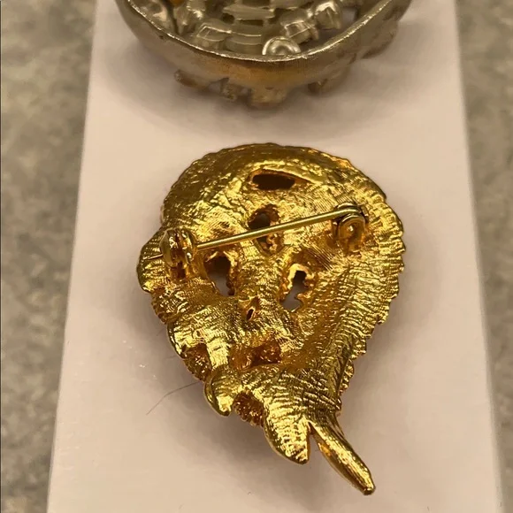 (3) Vintage brooches+ring - Picture 7 of 12